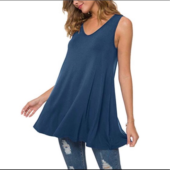 Tops - NWOT Summer Casual blue Sleeveless Loose tank Top